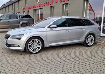 Škoda Superb, 2.0 TSI 162kW Style Combi DSG - 2