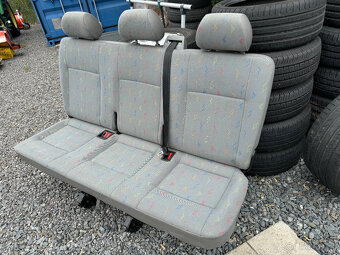 Volkswagen Transporter T5 řada sedadel - 2