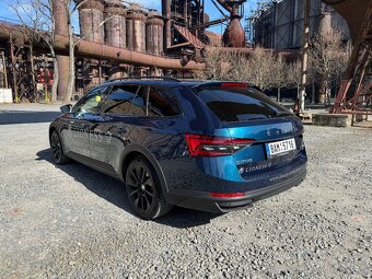 Superb Scout 2,0TSI 206kw, LED Matrix, DPH - 2