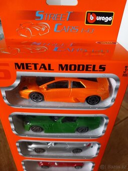 Bburago 5 METAL MODELS Street Cars 1:43 3+ - 2