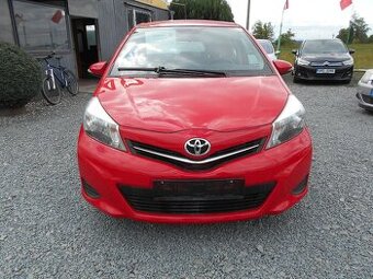 Toyota yaris 1,0 VVT-i 51 kw NAVI KAMERA - 2
