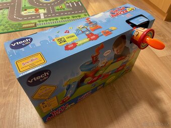Tut-Tut Letiště VTECH (mluvící česky), top stav - 2