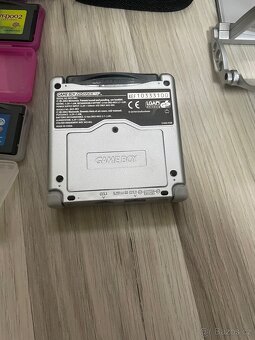 Konzole Nintendo GameBoy Advance SP - 2