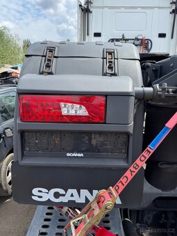 kompletní blatník Scania na prodej - 2