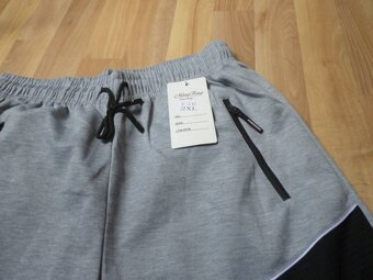 nové pánské kratasy vel.2XL - 2