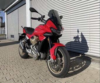 MOTO GUZZI V100 MANDELLO E5 ROSSO MAGMA - 2