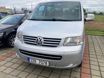 VW TRANSPORTER T5 2.5TDI BEZ DPF 8 MÍST R.V.2005 - 2