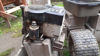 Motor pro zahradni traktor - 2