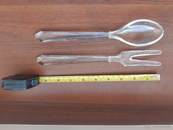 Skleněné kuchyňské náčiní - 2