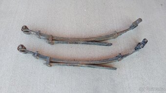 Mitsubishi L200 Did –  Listová pera - 2