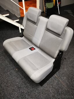 VW CADDY 3. ZADNI LAVICE 7 MIST - 2