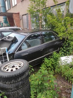 Audi S8 D2 AHC 250kw manuál - 2