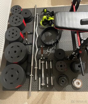 Posilovací stroj - 2