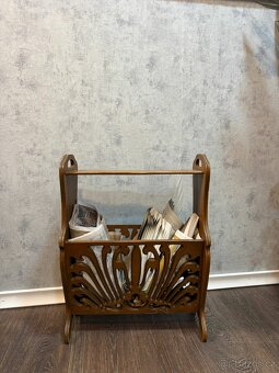 Stojan na noviny (141042) - 2