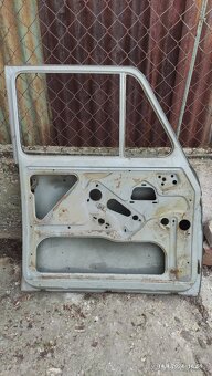 Levé dveře Škoda 110 - 2