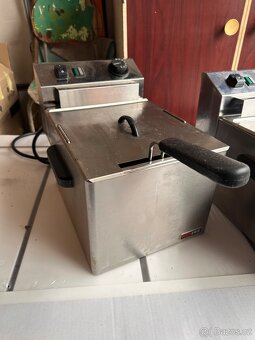 Nerezová fritéza - 2