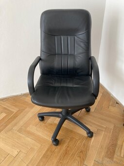 Prodám kancelářské křeslo - 2