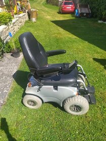 Prodám málo používaný elektrický invalidní vozík - 2