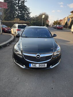 Opel insignia - 2