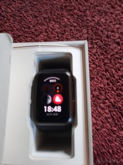 Nabízím zdravotní hodinky Huawei watch D - 2