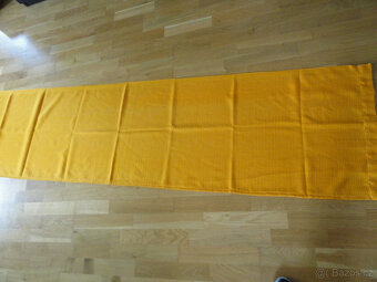 Ručníky 2 ks 100 Kč, 84 x 45 cm, 97 x 48 cm - 2