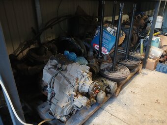 Toyota Land Cruiser 90/95 - 2