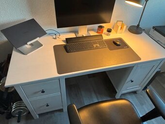 Psací stůl IKEA - pěkný stav, délka 155cm - 2