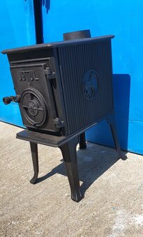 Litinová kamna Jotul F 601 N černý lak - 2