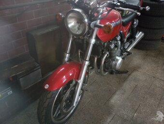 Kawasaki Zephyr 750 - 2