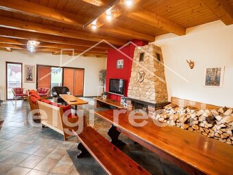 Rohatec Prodej penzionu, 10 apartmánů - 2