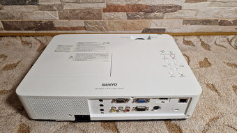 SANYO PLC-WU3001 - 2