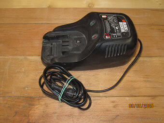 AKU vrtačka/šroubovák Black & Decker - 2