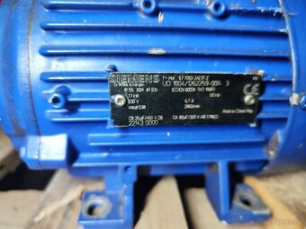 Elektromotor 1fáze, 1,1 kW, s vypínačem - 2