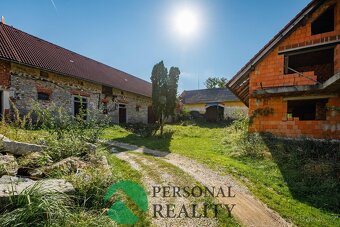 Prodej zemědělské usedlosti 4746 m2 - Suchdol u Prosenické L - 2
