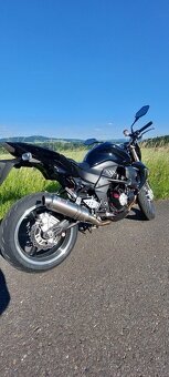 Kawasaki Z 1000 - 2
