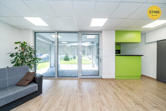 Pronájem luxusních prostor v novostavbě, 209 m2, Ost, 132480 - 2