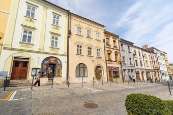 Byt 2+1, 90 m², Šumperk, ul. nám. Míru (k rekonstrukci) - 2