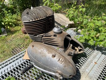 Motor Jawa 350 354 kyvacka - 2