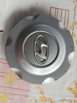 KRYTKA NÁBOJE KOLA - STŘED HYUNDAI, 1 KS, OEM 52961-25030 - 2