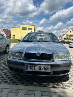 Škoda Octavia Tour 1.6 MPI - 2