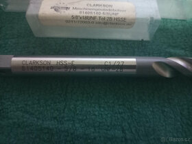 Závitník strojní UNF 5/8" x 18 spirálový HSSE - 2