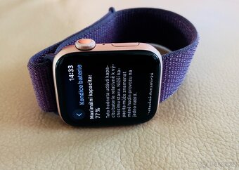 Prodám Apple Watch 5 44mm - 2