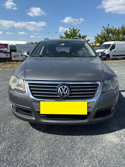 Volkswagen Passat 2.0 TDI 103kW HIGHLINE DSG 1.MAJITEL CZ - 2