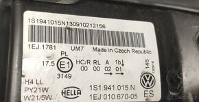 Volkswagen UP - levý svělomet - 2