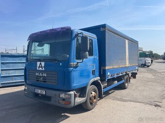 MAN TGL 12.210 plachta s hydraulickým čelem 4x2 - 2