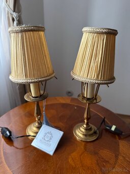 Párové mosazné lampičky s textilním kloboučkem - 2