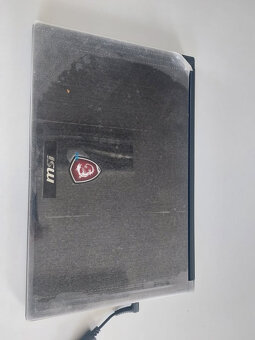 Výkonný notebook MSI – skvělý stav, ideální na práci i hraní - 2