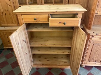 Vysoká komoda vertiko šuplíky - 2