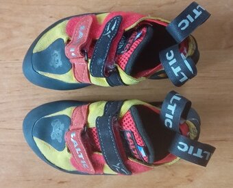 Lezečky / lezecké boty různé vel. 27-43 - 2