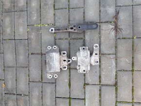 Škoda octavia 2 dily - 2